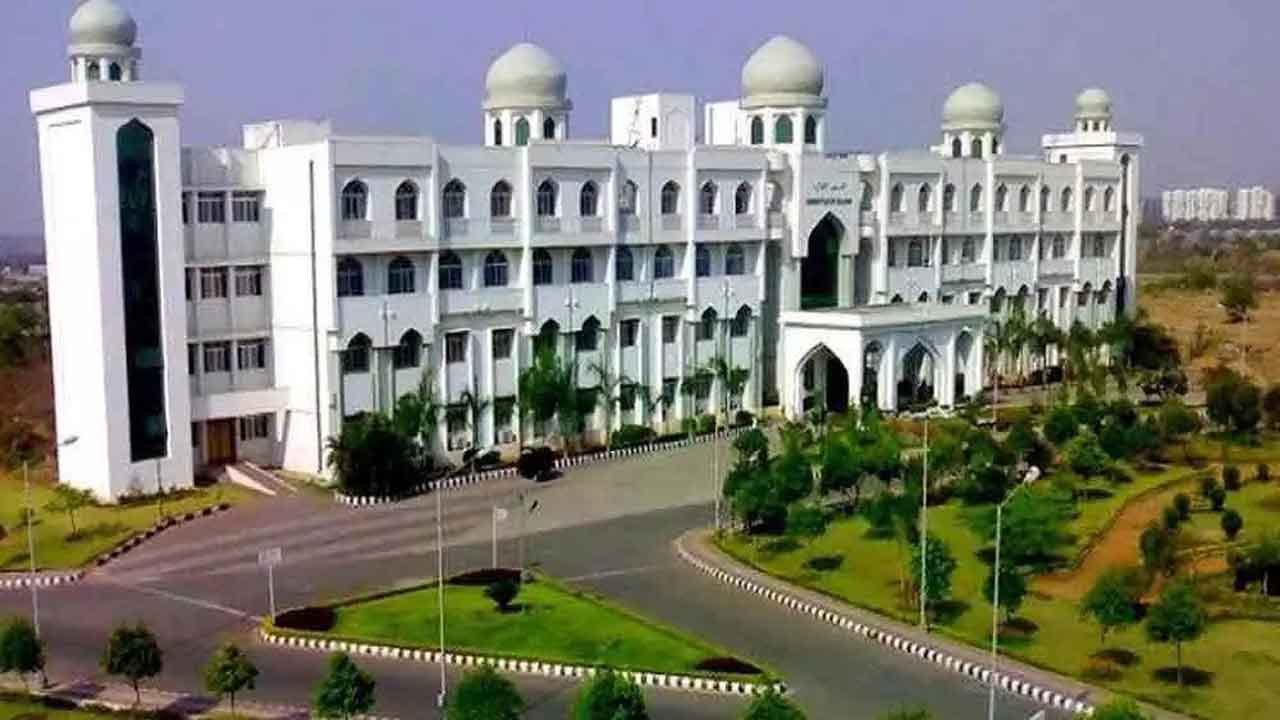 manuucommencesworktodeveloptextbooksforhighereducationinurdu