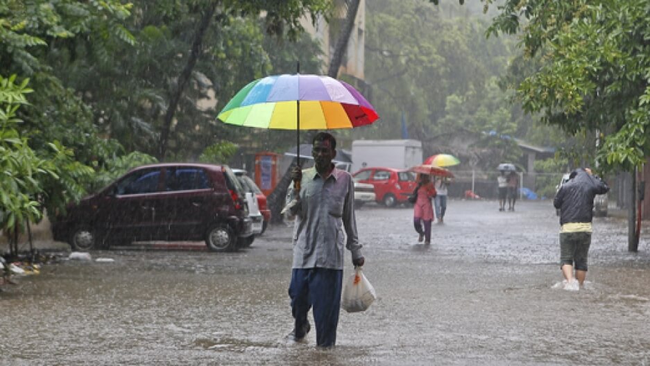 schoolscollegestoremainclosedonaugust23and24inshimlaamidheavyrains