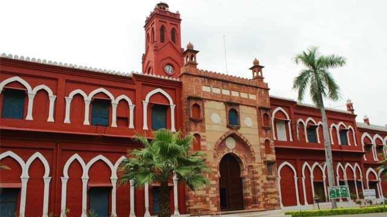 jamiamilliauniversityandaligarhmuslimuniversitystandsfortopscoringuniversitiesinmhrdsassessmentreport