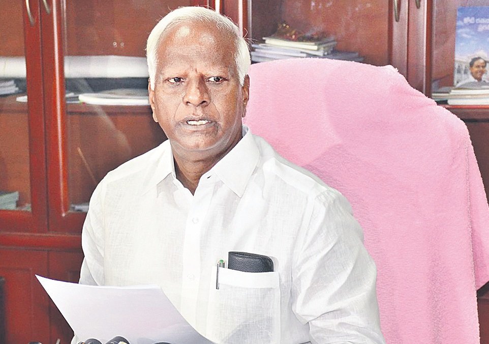teluguismandatoryinallschools:kadyamsrihari