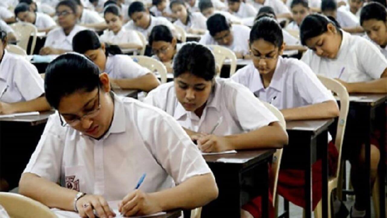 maharashtragovtdecidestopromotestudentsofclass911withoutanyexams