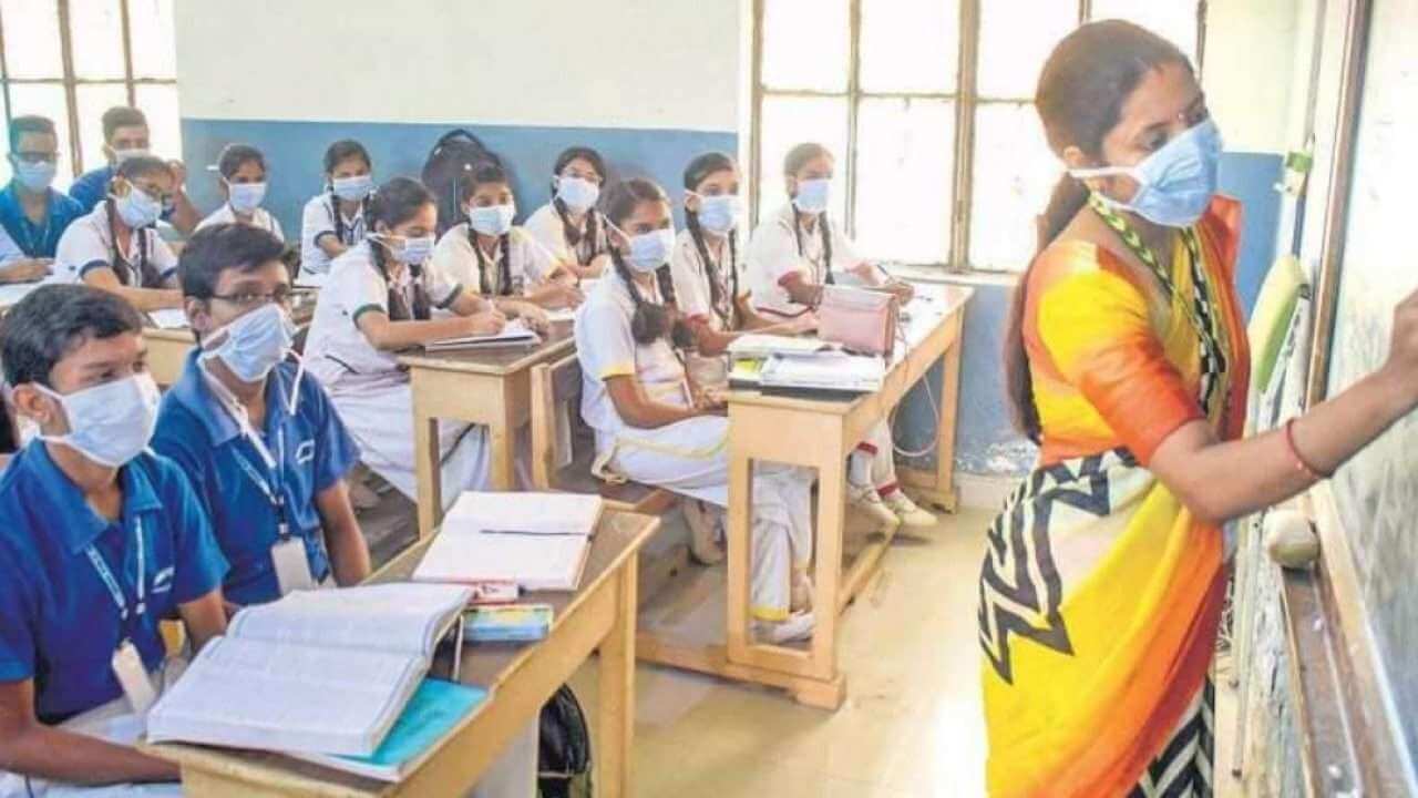edubudget2025:fmannounces128lakhcroreforschoolandhighereducation