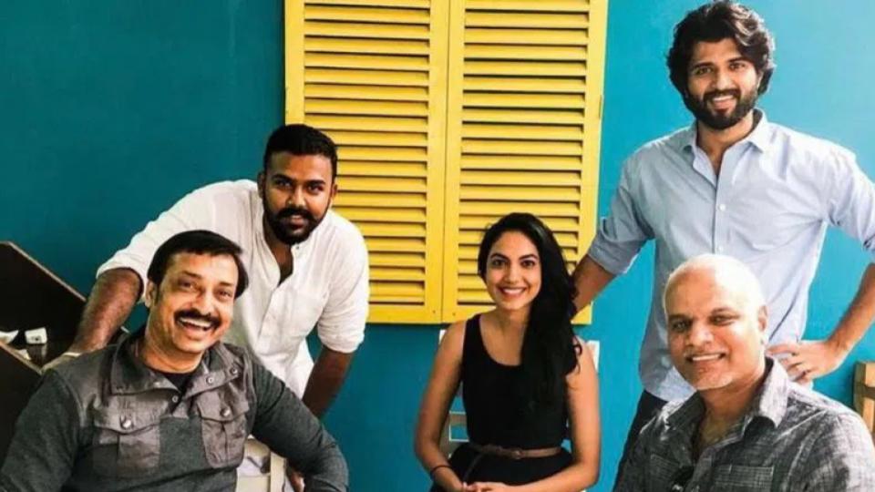 Deverakonda pens emotional note on Pellichoopulu 10th anniversary