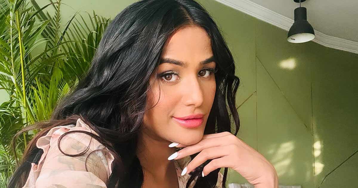 Poonam Pandey is alive, appears in cervical cancer awareness video