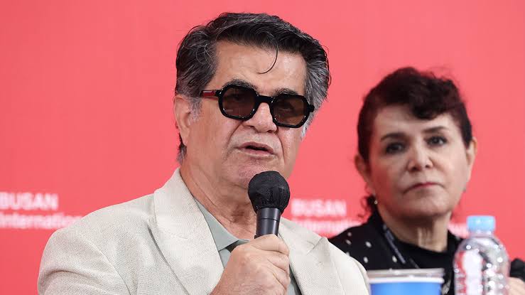 Iran court sentences Cannes-winning filmmaker Jafar Panahi to 5 years in prison