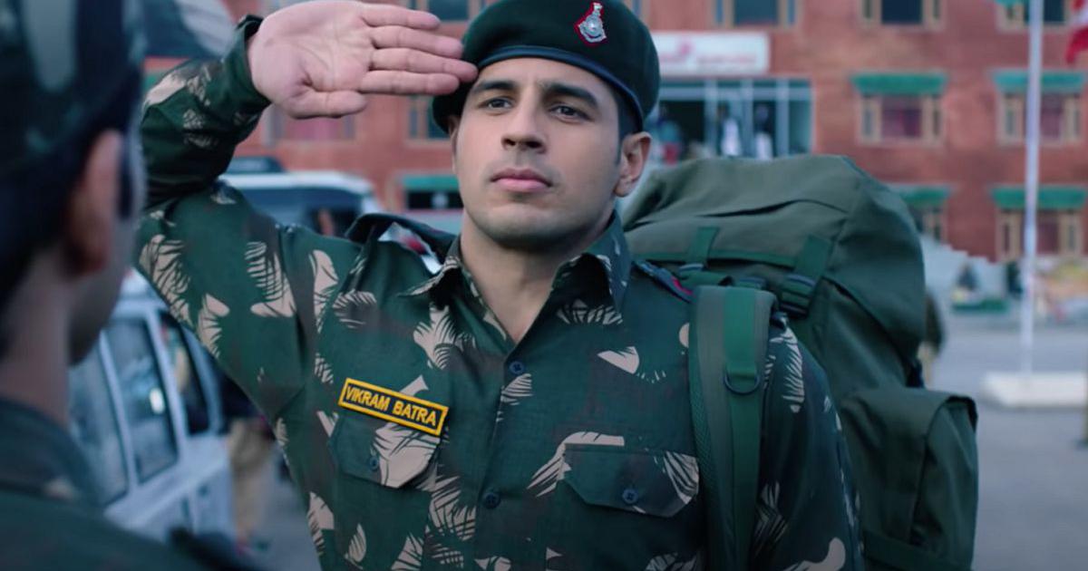 Sidharth Malhotra pays tribute to Kargil heroes