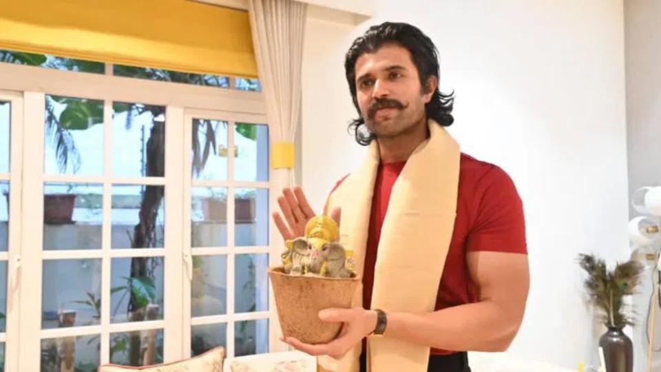 Vijay urges clay idols for pollution-free Ganesh Chaturthi