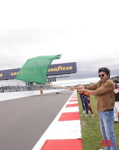 Vijay flags off the Le Mans race in London, wishes Ajith Kumar