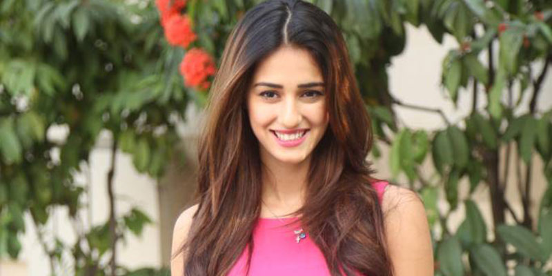 disha:idontwanttocomeacrossasaprettylookinggirl