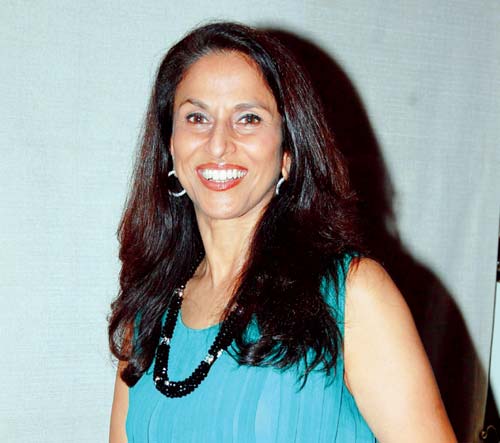 shobhaademocksindianarmywithacartoon;twitteratitrollsherback