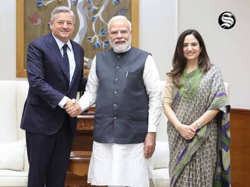 netflix-ceo-ted-sarandos-meets-pm-modi-unveils-big-india-storytelling-push