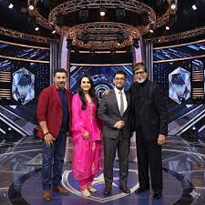 KBC 18: Sunny Deol, Preity Zinta and Aamir Khan join Amitabh Bachchan on opening episode