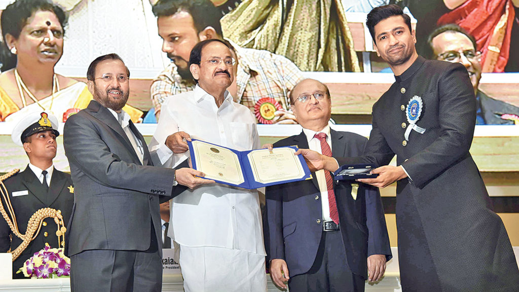 venkaiahnaiduhonourswinnersat66thnationalfilmawards