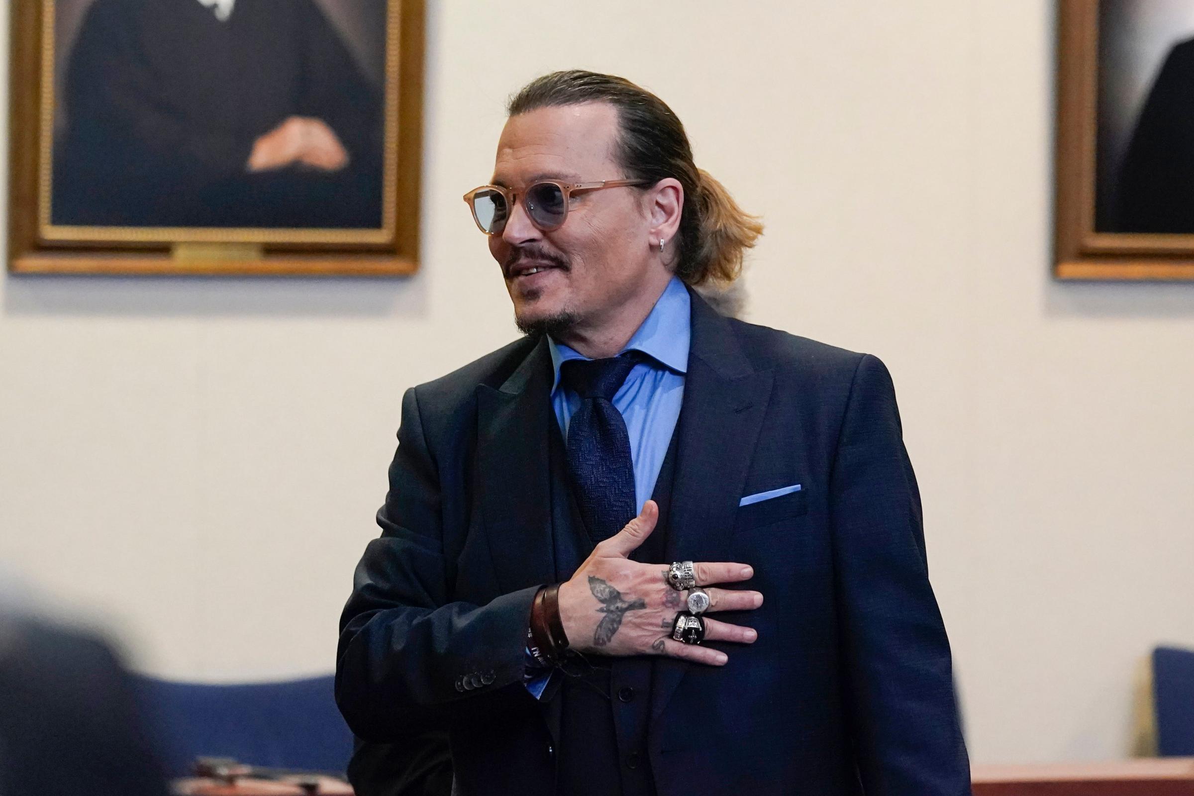 Johnny Depp to tour with the Hollywood Vampires next summer