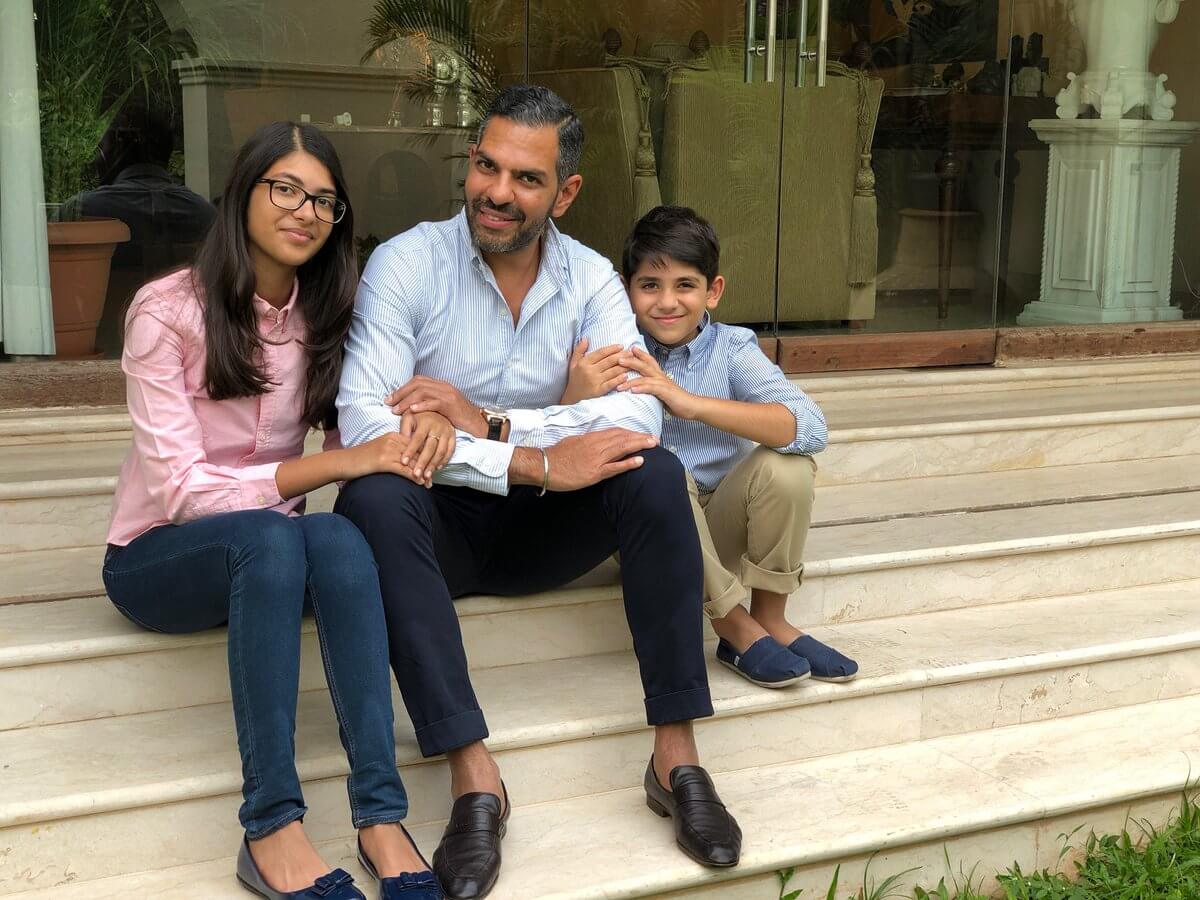 Delhi HC grants interim relief to Karisma Kapoor