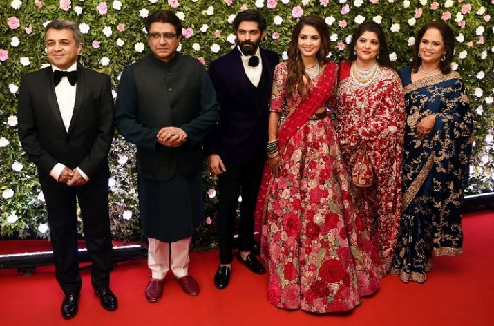 amitabhbachchanshahrukhsalmankhanamongbollywoodstarsattendrajthackerayssonweddingreception