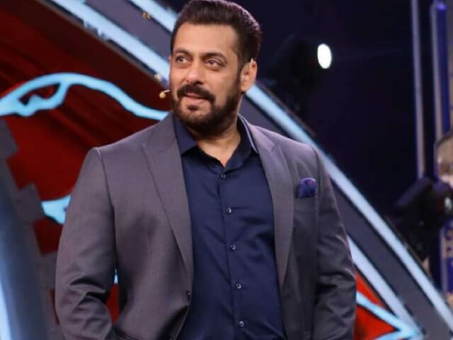 salmankhanfinallybeginshootingforshahrukhkhanspathaninmumbai