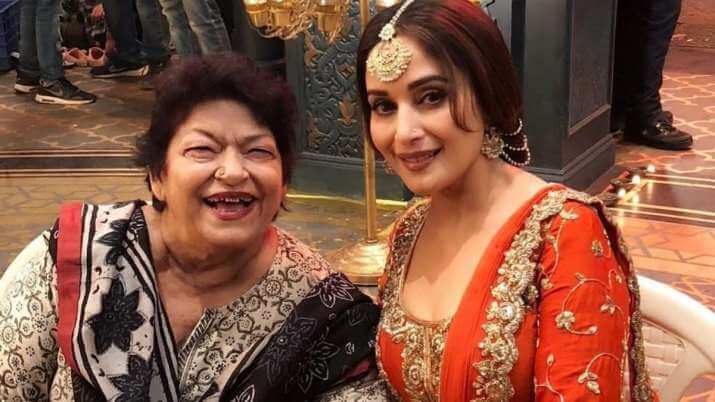 bollywoodcelebsmournthelossofmotherofdancesarojkhan