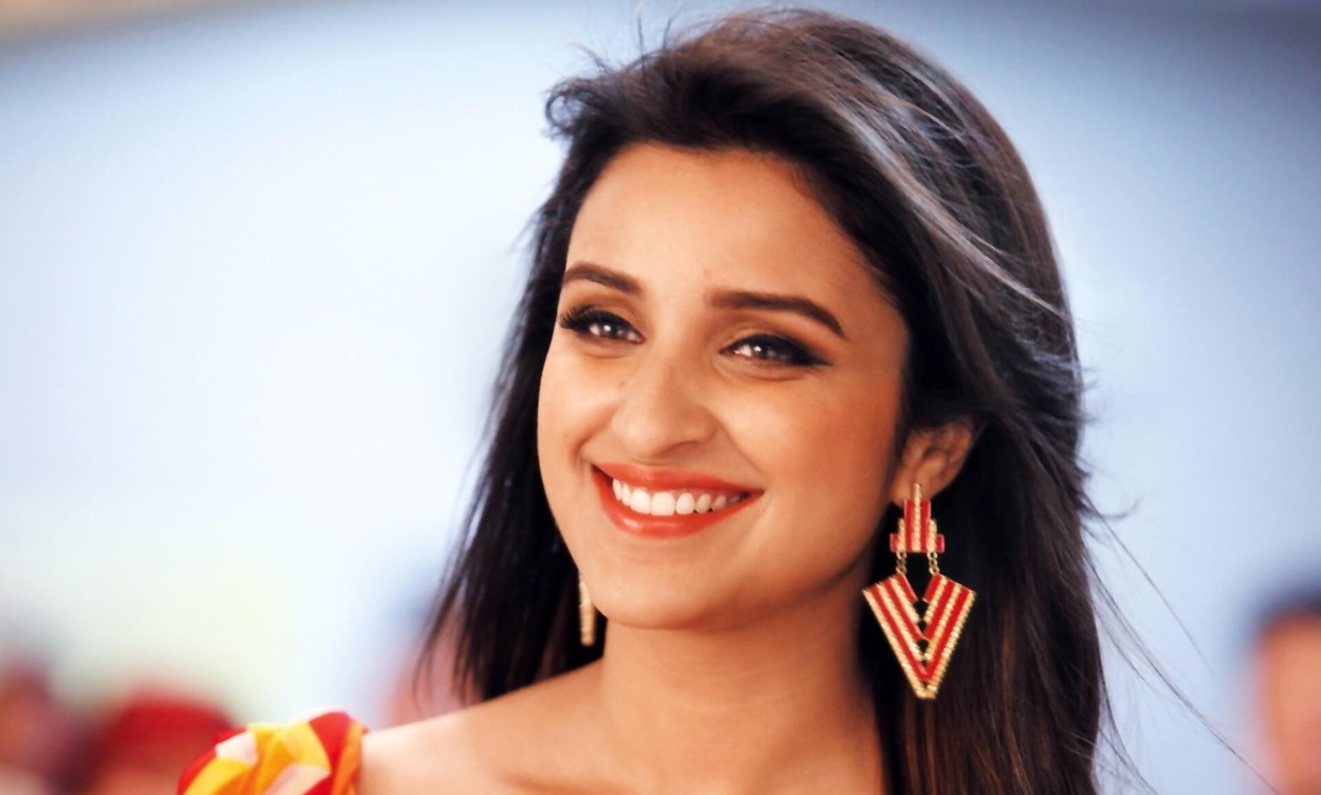 parineetichopratoplaycovertagentinherupcomingactionthriller