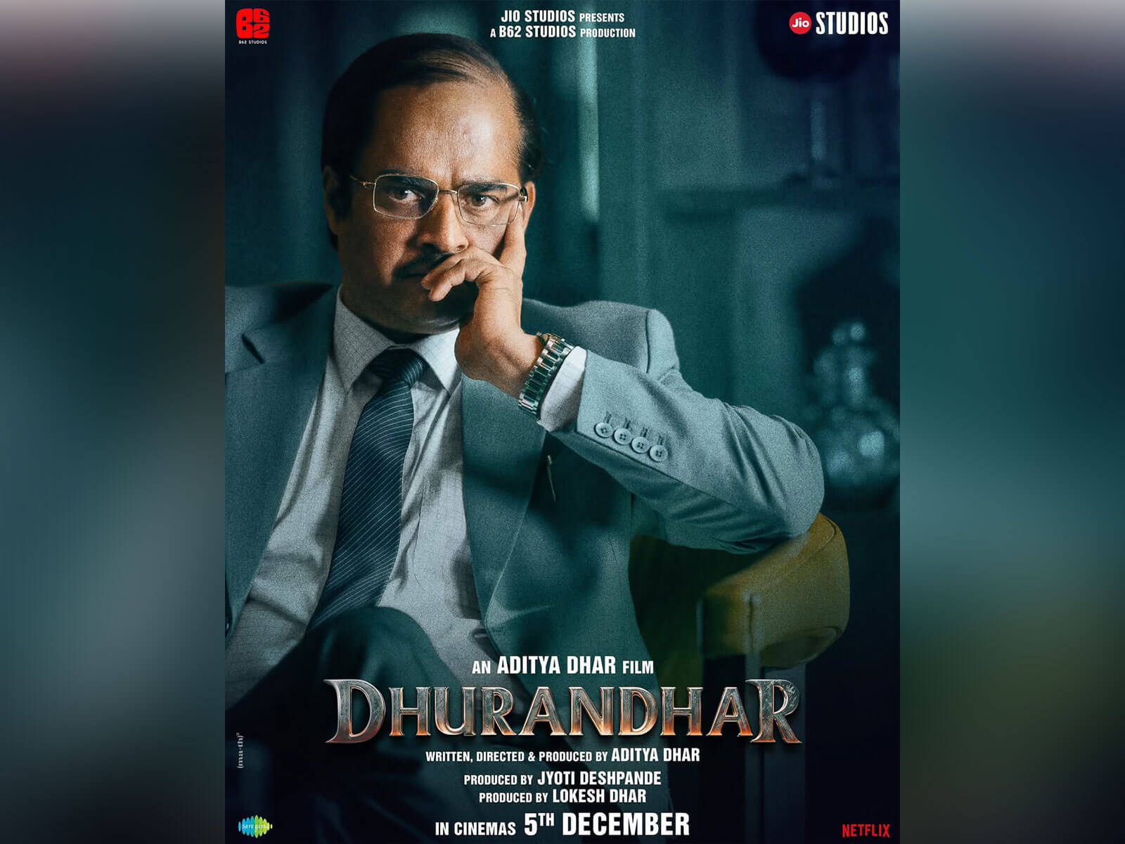 Ranveer Singh introduces Madhavan as Charioteer of Karma in Dhurandhar first look