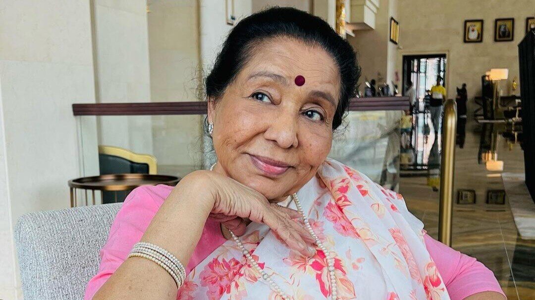 ‘I can sing almost 18 songs at one go at age 90’: Asha Bhosle