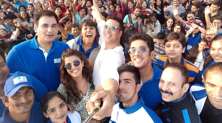 akshaynimratencouragepeopletowalkforhealth