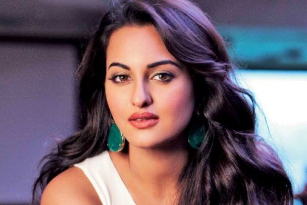 sonakshisinhamovesonto2021withopenheart