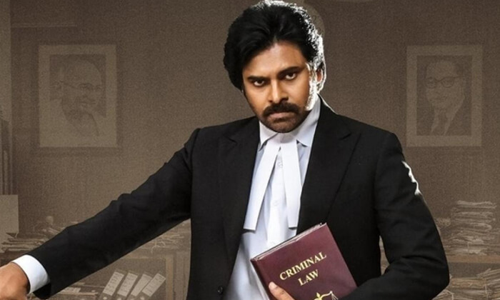 pawankalyanplaysthejudgeandjuryinvakeelsaabteaserunveiled