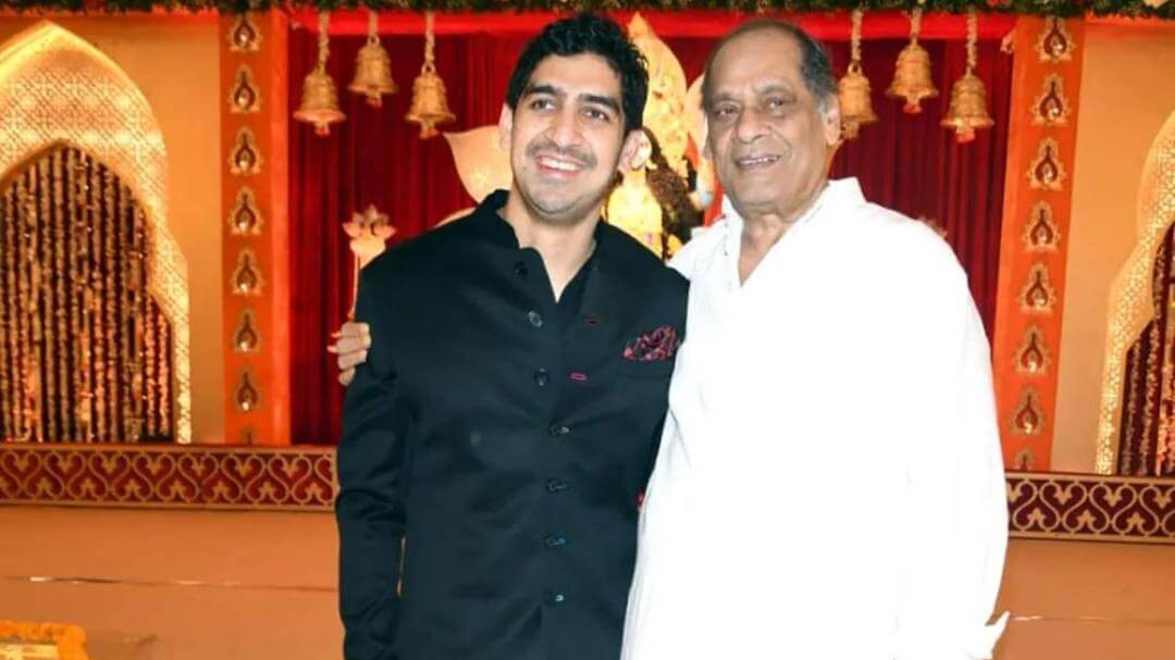 veteranactorandfilmmakerdebmukherjeefatherofdirectorayanmukerjipassesawayat83