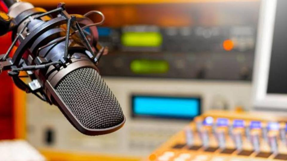 Kuwait launches first ever Hindi radio broadcast