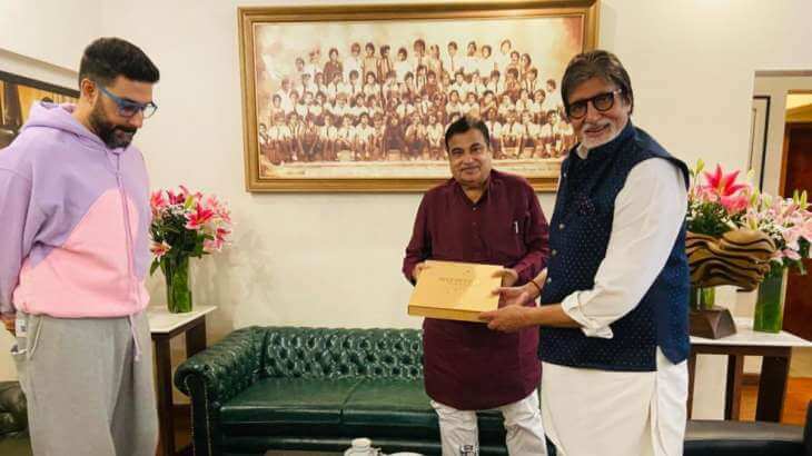 Amitabh & Abhishek Bachchan meet Minister Nitin Gadkari to lend support for National Road Safety Mission