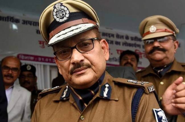 sushantdeathcase:bihardgpgupteshwarpandeywarnsoflegalactionifipsofficernotallowedtoleavemumbaitoday