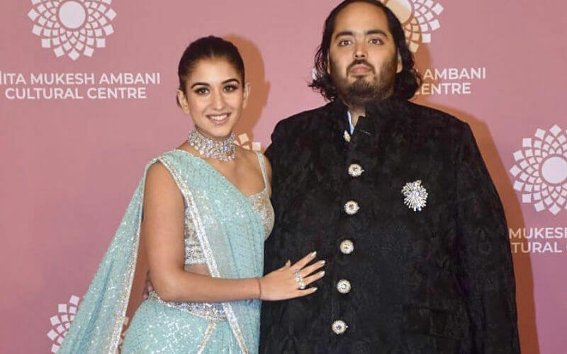 rihannaarijitsinghdiljitdosanjhandmoretoperformatanantambanispreweddingceremony