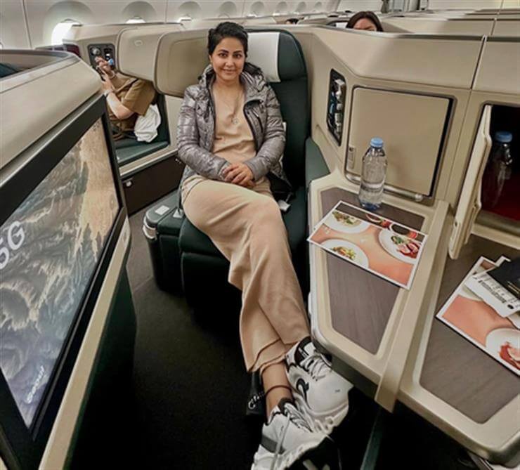 Hina Khan shares pics of her first trip to South Korea after Stage 3 Breast cancer