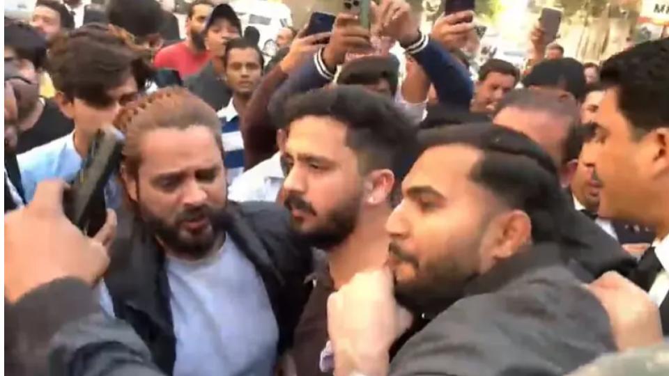 Pakistani YouTuber Attacked Inside Court Premises in Karachi