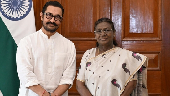 Aamir Khan hosts special screening of Sitaare Zameen Par for President Murmu