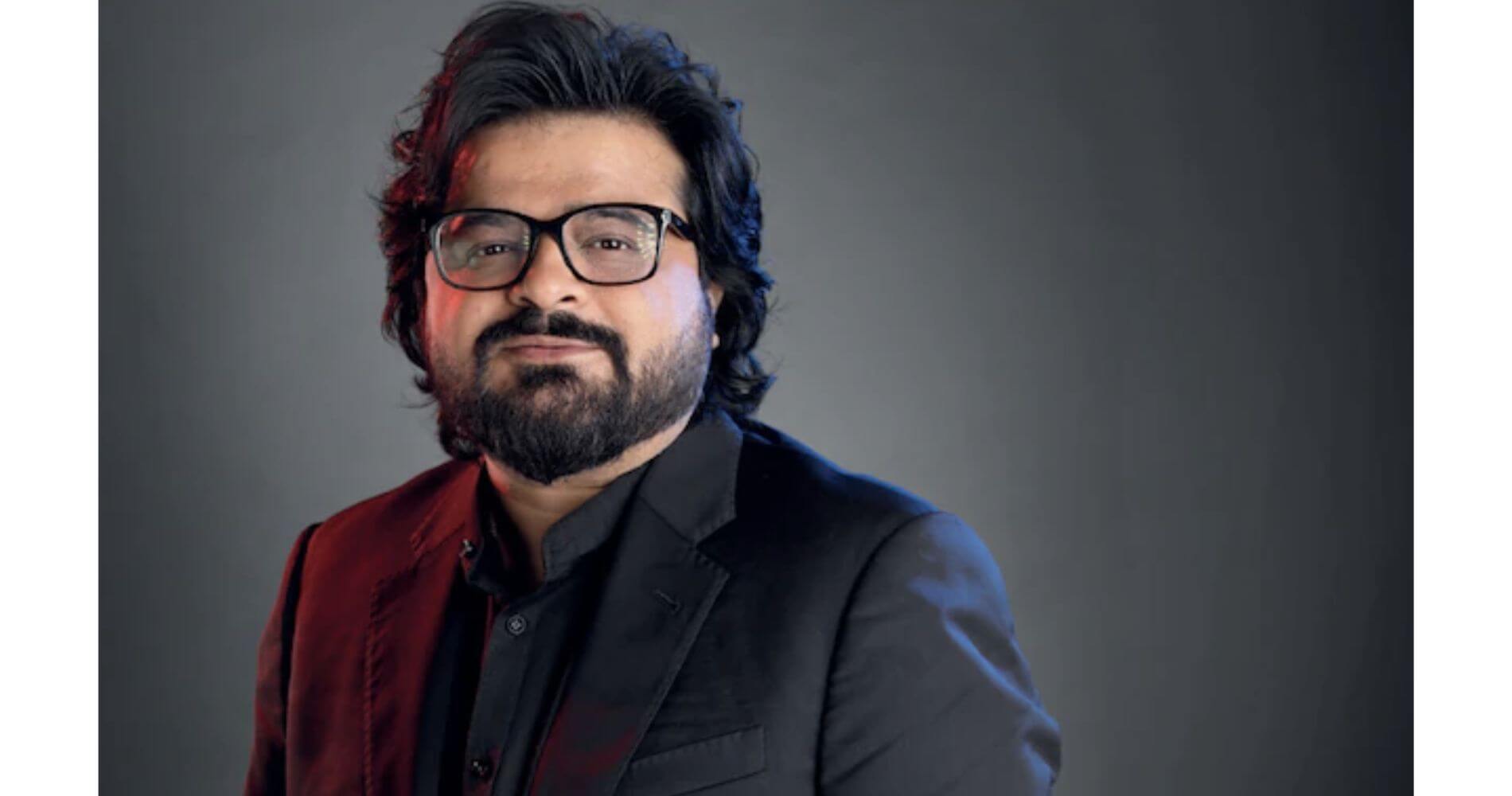 pritamchakrabortysstaffmemberstealsrs40lakhfirregistered