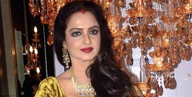 yashchoprataughtmehowtolove:rekha