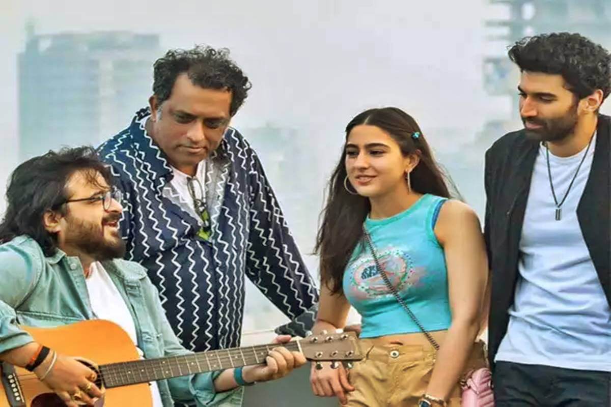 Sara Ali Khan, Aditya Roy Kapur-starrer Metro In Dino to now release on Nov 29