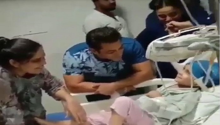 salmankhanvisitstatamemorialhospitaltofulfilllittleboysdreamsufferingfromcancer