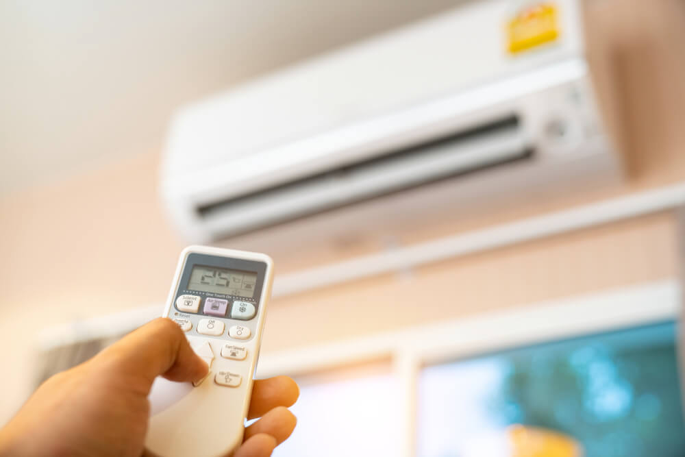 Doctors warn of prolonged use of AC may raise risk of dry skin, asthma attacks