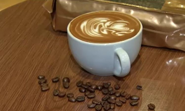 drinking25cupsofcoffeeadaysafeforheart:study