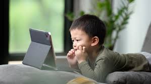 highscreentimemaylowerlanguagedevelopmentskillsintoddlers:newstudy