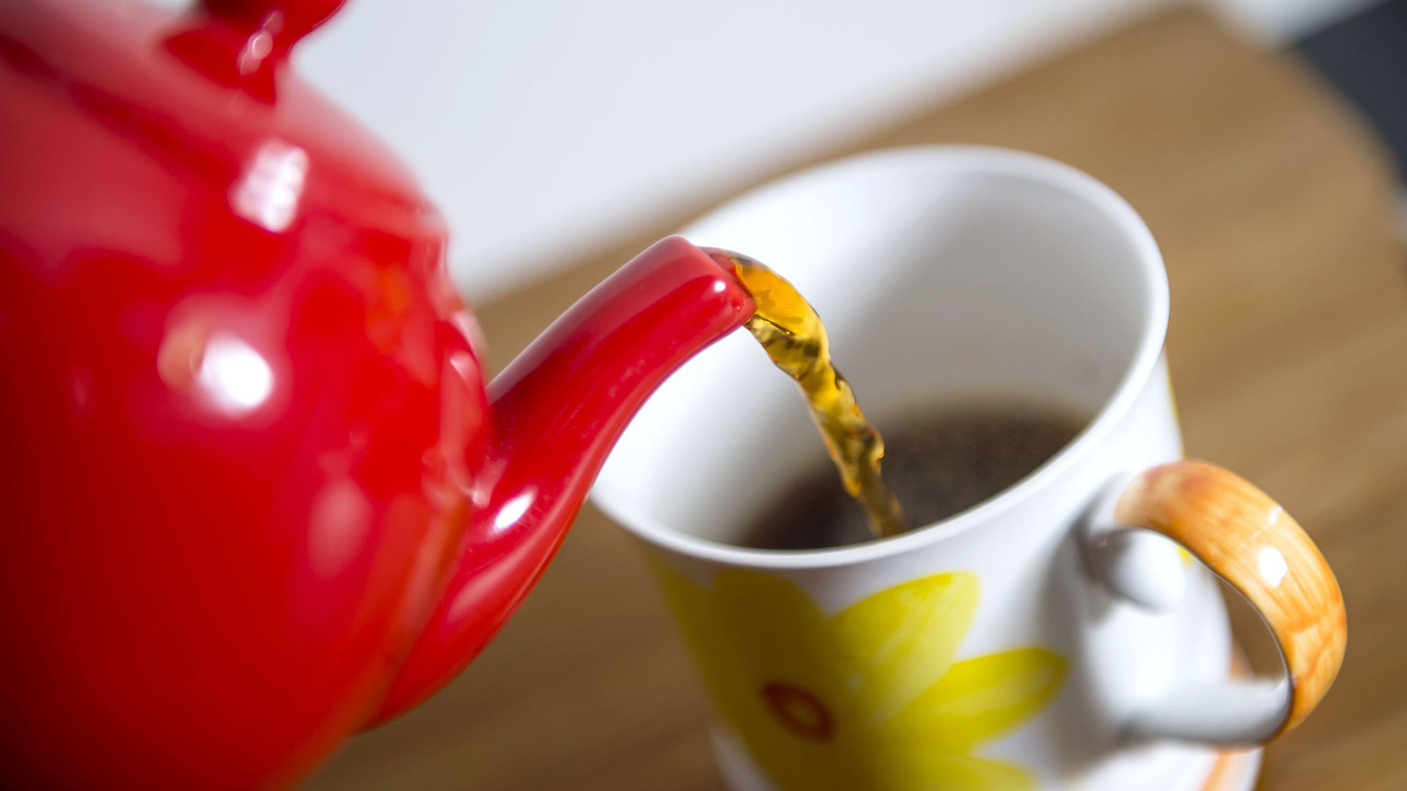 Tea drinkers more likely to live longer: Study