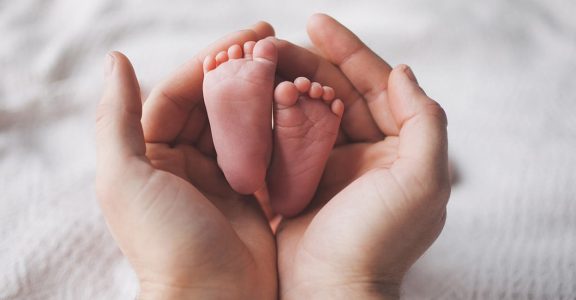 Couples choosing delayed parenthood in the modern age, experts reveal the realities