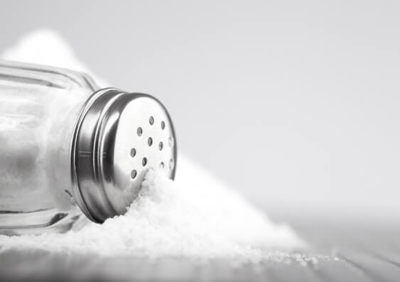 usingsaltsubstitutescanlowerriskofstrokedeathsaysstudy