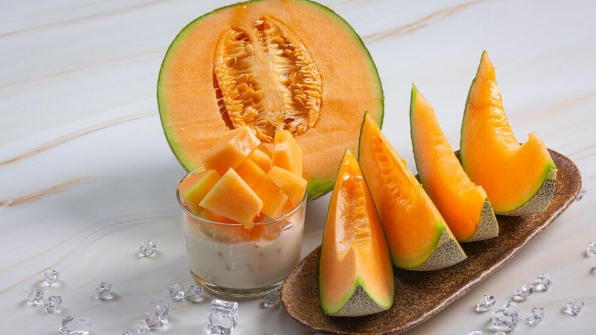 Here are health benefits of muskmelon seeds