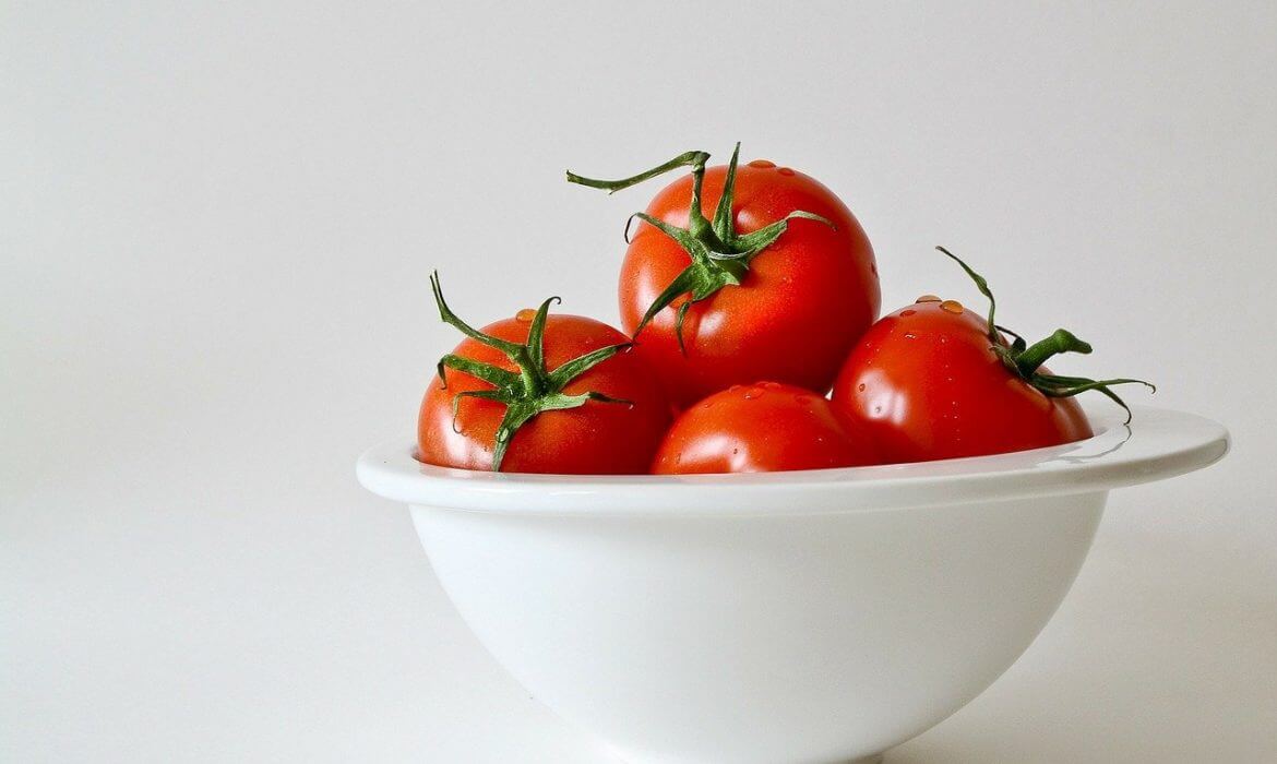 knowthese5benefitsofsuperfoodtomato