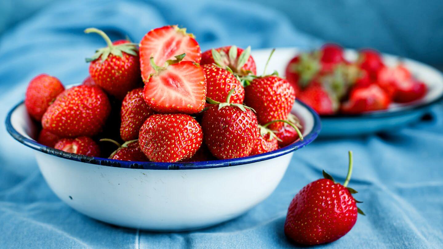 knowthese5benefitsofsuperfoodstrawberry