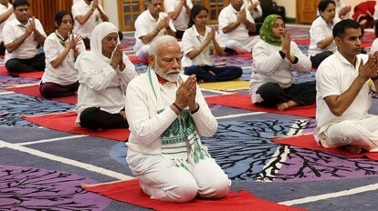 PM Modi urges people to practice yoga for 40 minutes daily to control these diseases